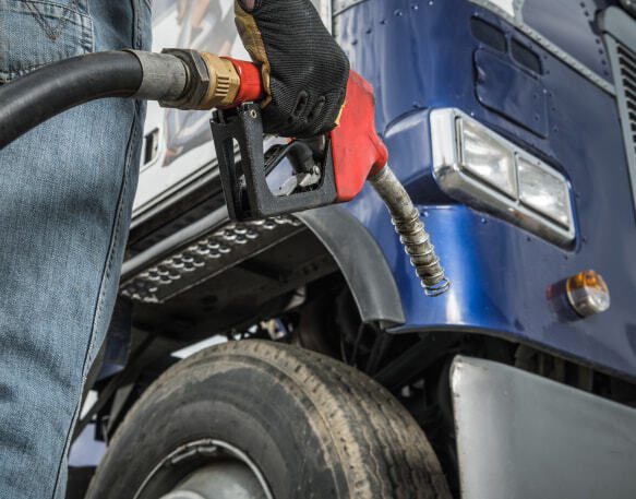 exploring-benefits-of-business-fuel-cards-for-fueling-growth