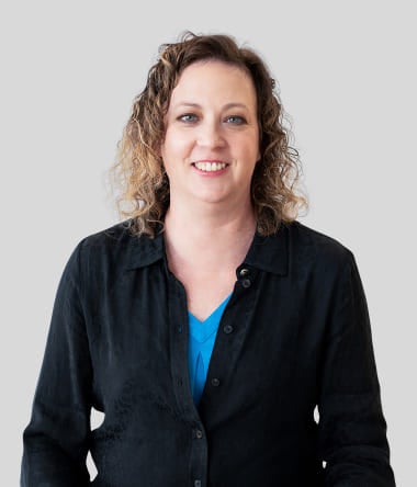 Shelley Bower, Vice President of Engineering at DAT Freight & Analytics – Profile Image.